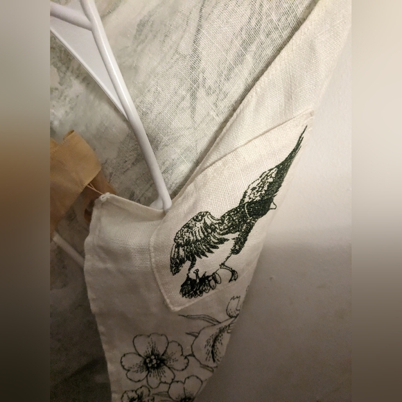 Vintage Green And White Linen Apron Animal And Greenery - Picture 2 of 10